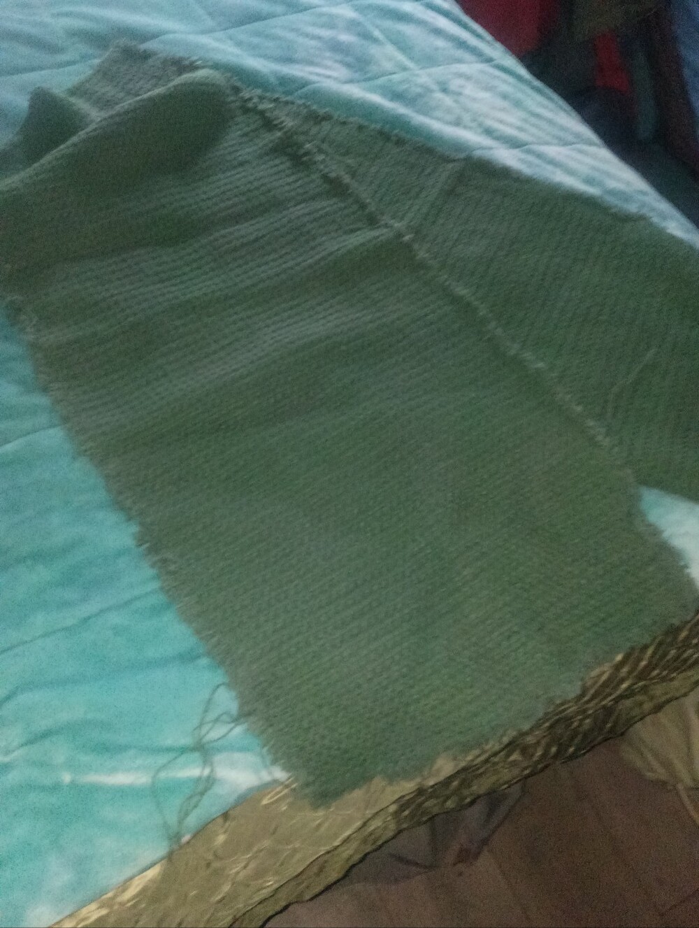 Green Knit Nicole Miller Table Runner
